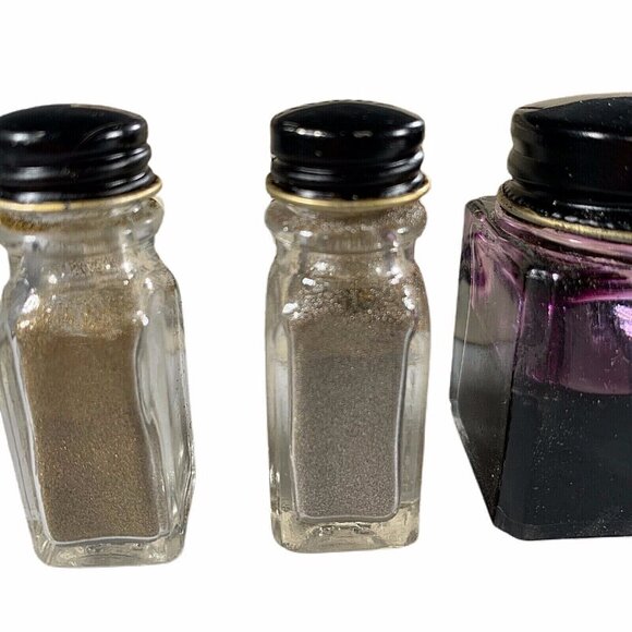 Vintage HOSTESS Embossing Set includes pen, ink & glittery embossing powder - Picture 7 of 7